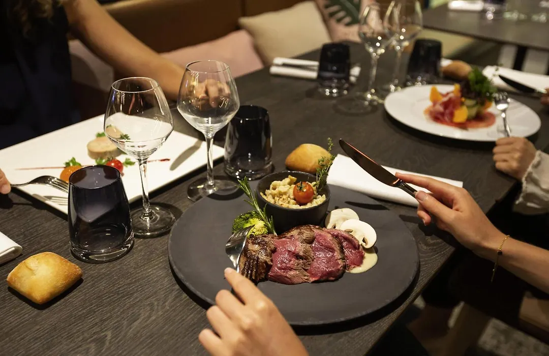 Novotel Strasbourg Centre Halles-1